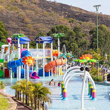 Hotel Golden Park All Inclusive Pocos De Caldas By Nacional Inn Zewnętrze zdjęcie Splash Island
