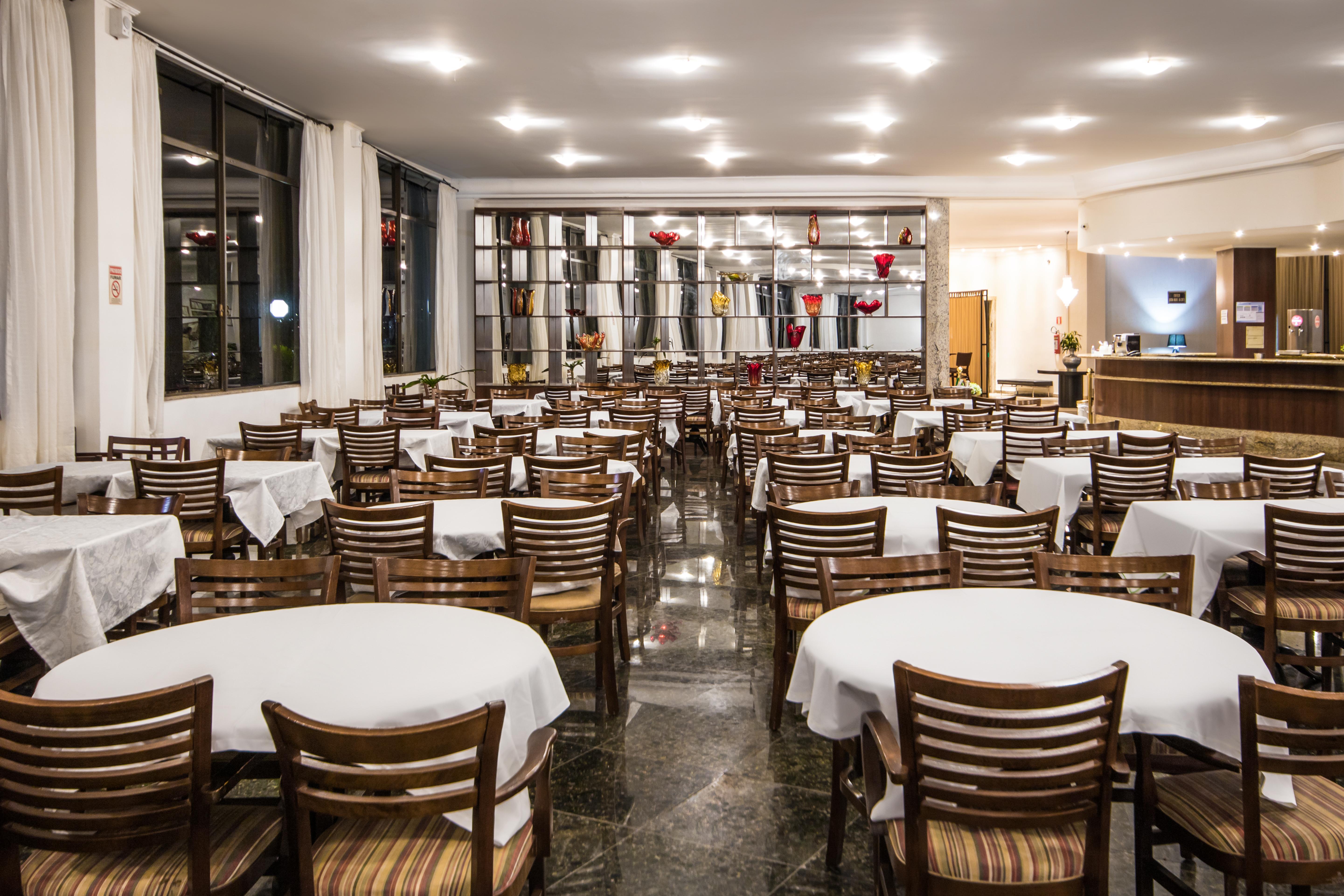 Hotel Golden Park All Inclusive Pocos De Caldas By Nacional Inn Zewnętrze zdjęcie The dining room