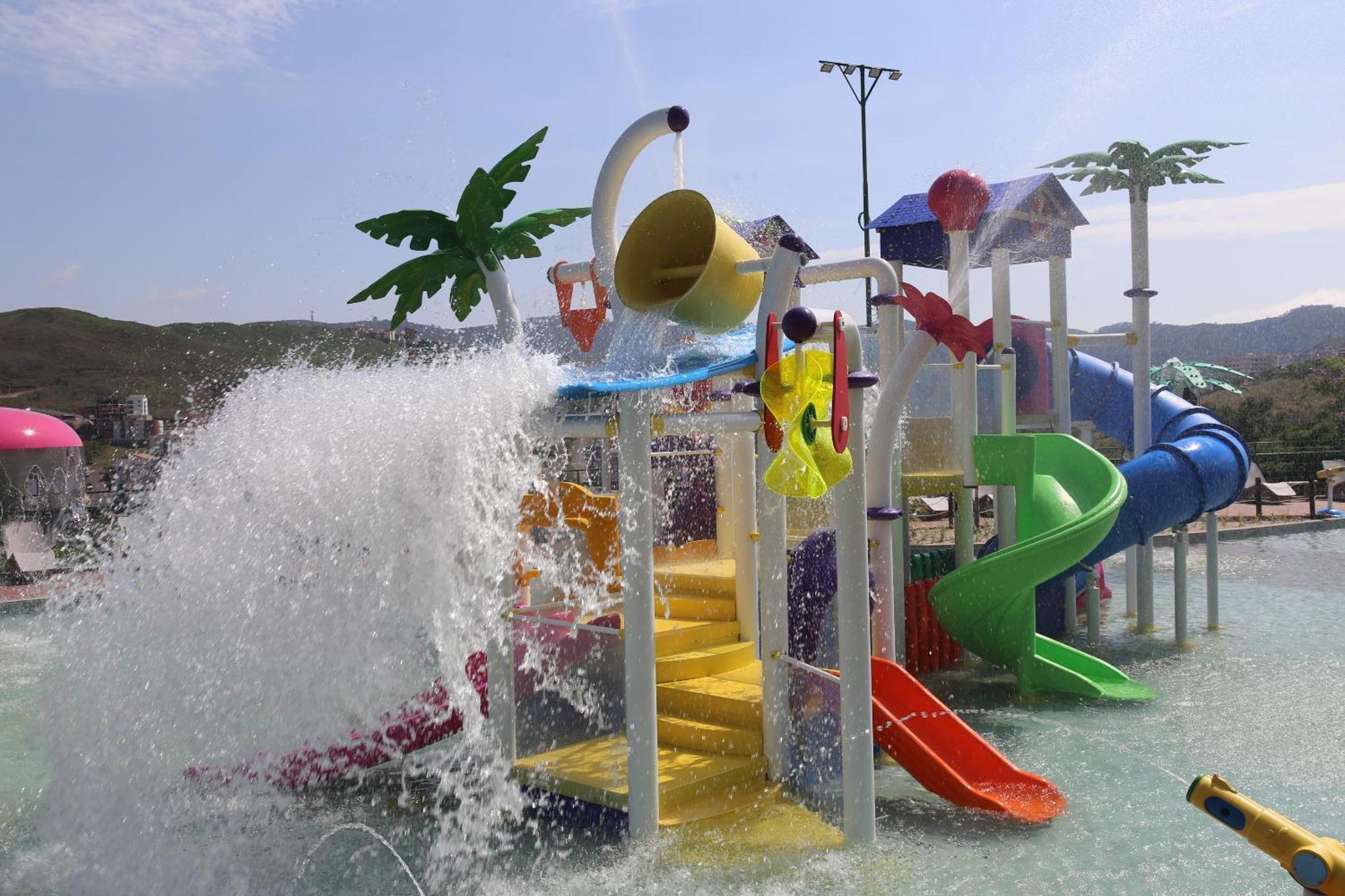 Hotel Golden Park All Inclusive Pocos De Caldas By Nacional Inn Zewnętrze zdjęcie Splash Island
