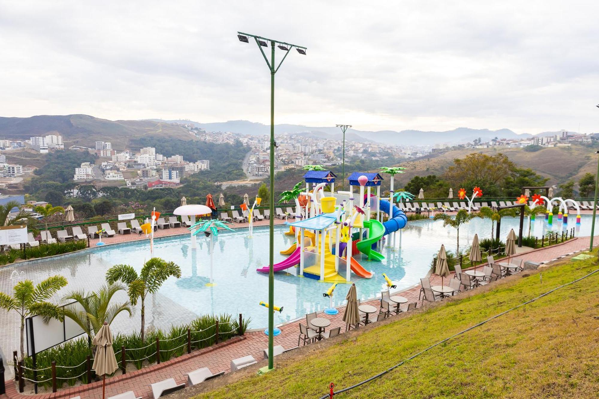 Hotel Golden Park All Inclusive Pocos De Caldas By Nacional Inn Zewnętrze zdjęcie Water park in the resort