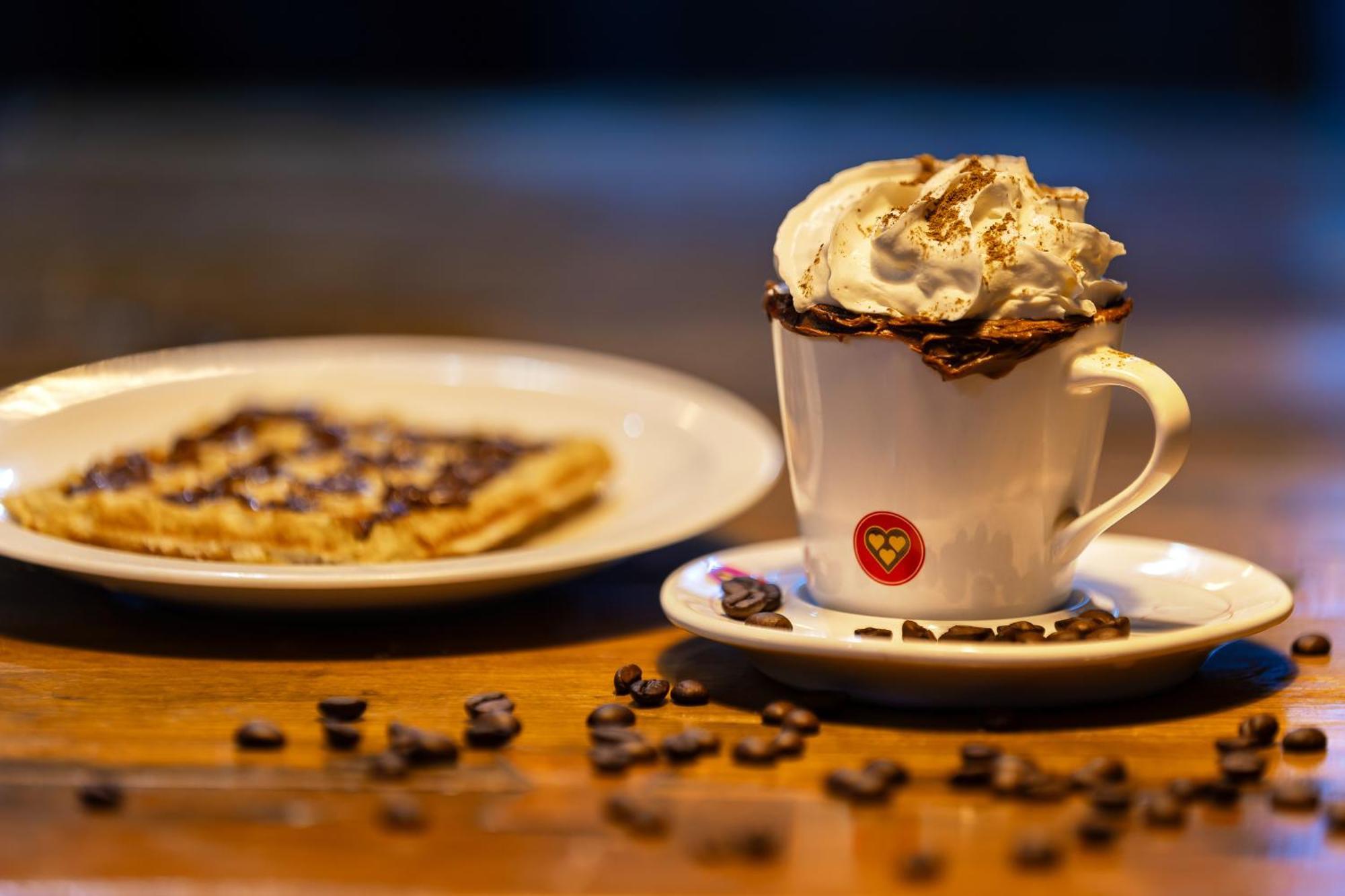 Hotel Golden Park All Inclusive Pocos De Caldas By Nacional Inn Zewnętrze zdjęcie A cup of coffee